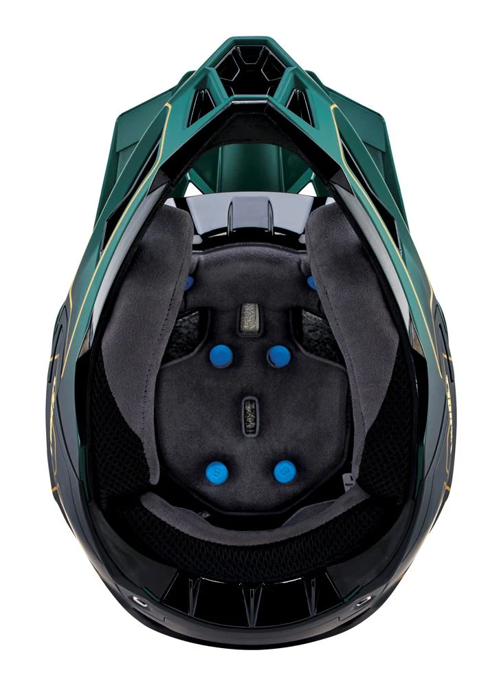100% Aircraft 2 Helmet - Carbon Gold-Forest - 2022 - Image 5