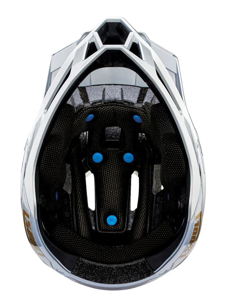 100% Trajecta Helmet - With Fidlock - Ranelagh Silver - 2022 - Image 5