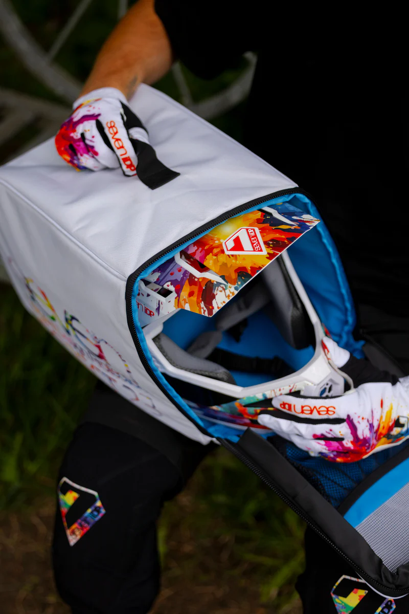 7 iDP Project 23 Helmet Bag - LTD Edition - Splatter - Image 4