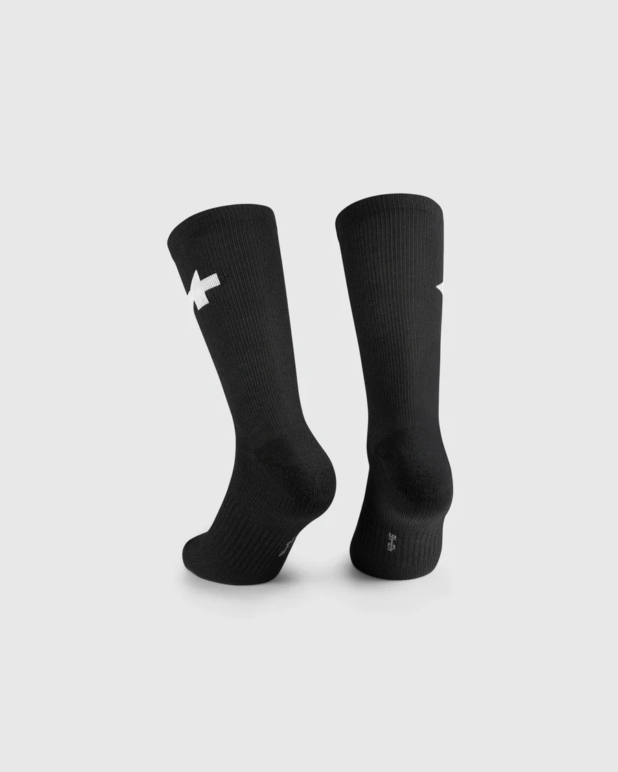 Assos Ultraz Winter Socks P1 - Black - Image 2
