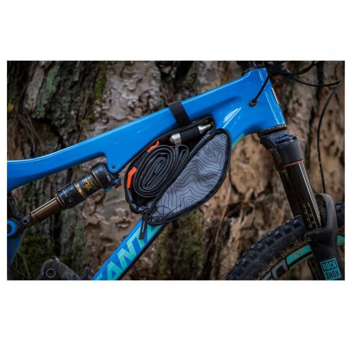 Blackburn Outpost Corner Frame Bag - Black - Image 6