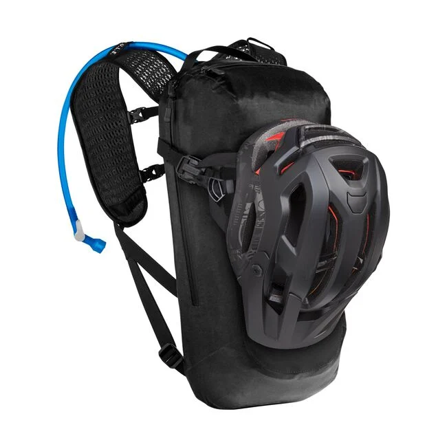 Camelbak M.U.L.E. Evo Hydration Pack - Black-Silver - Image 5