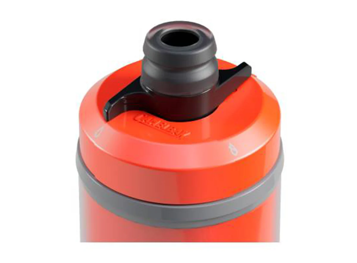 Camelbak Podium Chill Water Bottle - 24oz - Pimento - Image 3