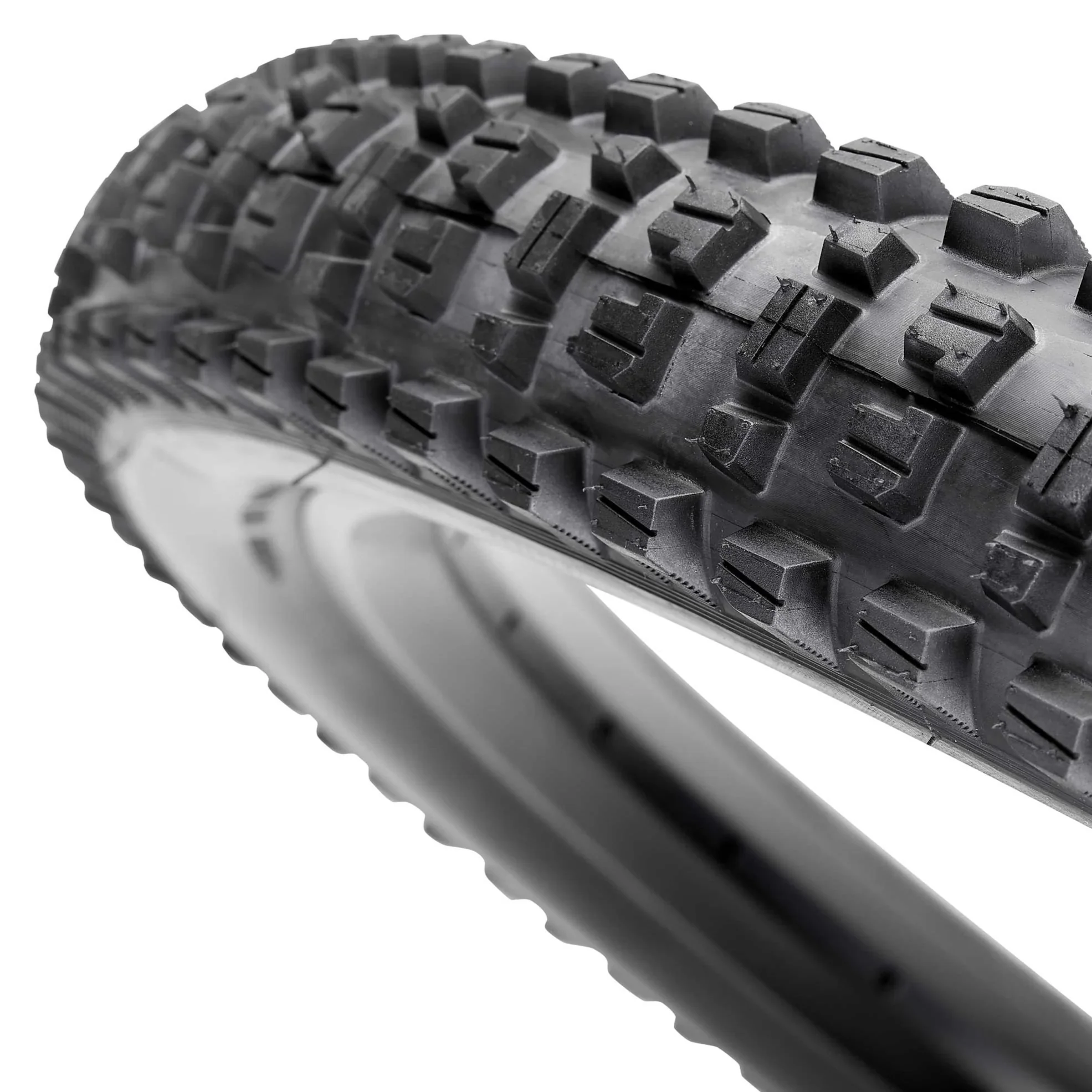 E Thirteen Grappler 27.5" DH Tire - Image 2