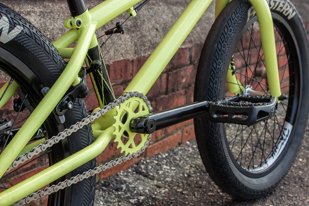 Eastern Nightwasp 20" BMX - Neon Yellow - Image 5