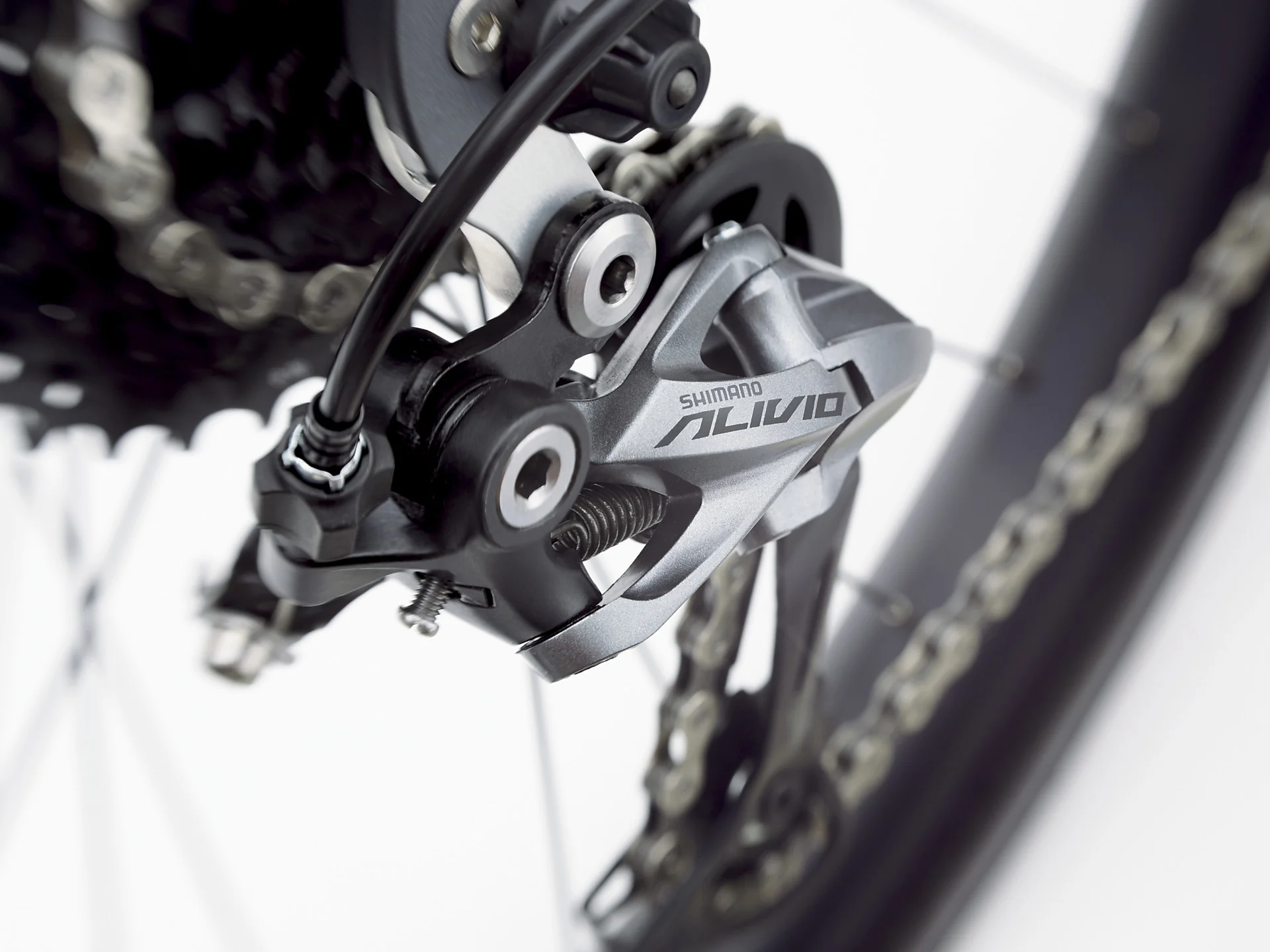 Electra Townie Path 9D 27.5" Step-Thru Bike - Matt Gunmetal - Image 3