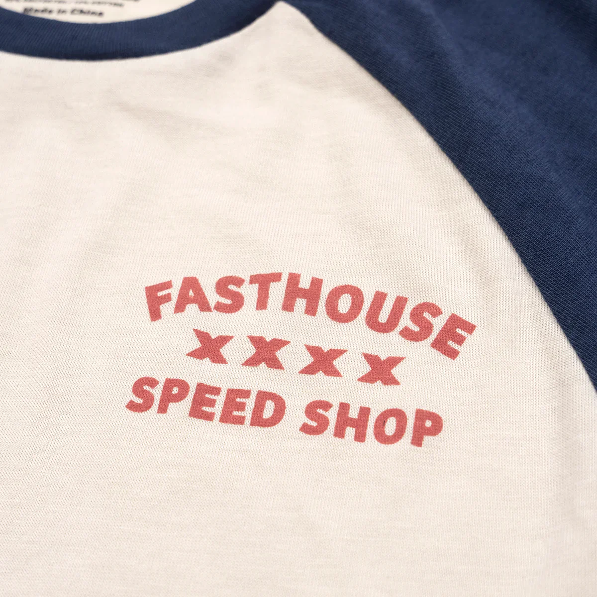Fasthouse Swift Raglan Tech Tee - Mignight Navy-Cream - Image 5