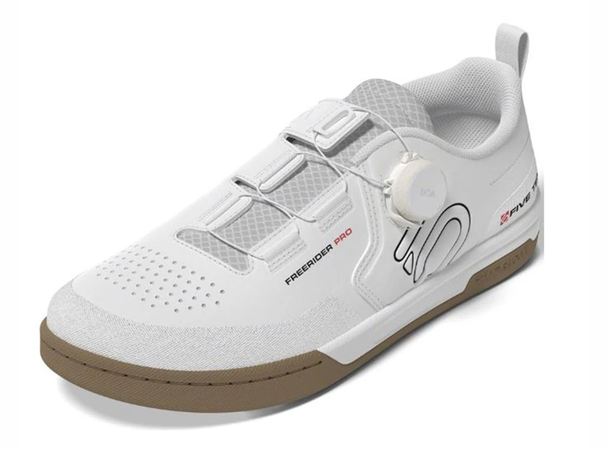 Five Ten Freerider Pro BOA Flat Pedal Shoe - Ftwr White-Core Black-Red - Image 2