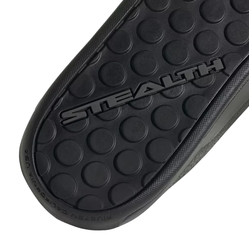 Five Ten Freerider Pro Mid VCS Flat Pedal Shoe - Core Black-Solar Red-Gray Three - Image 9