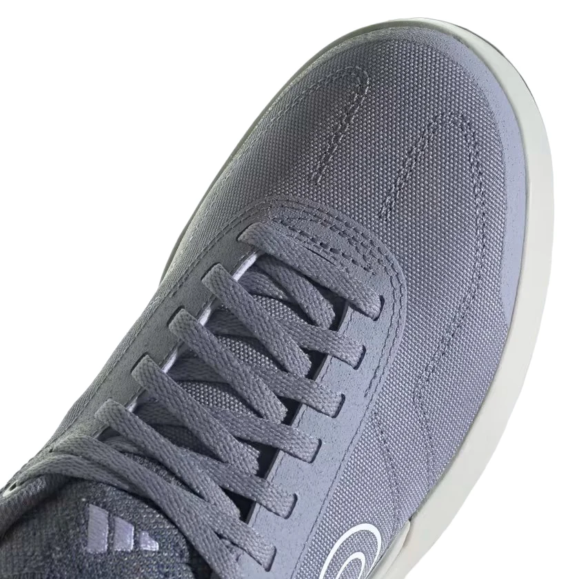 Five Ten Sleuth DLX Canvas Flat Pedal Shoe - Womens - Silver Violet-White-Coral Fusion - Image 3