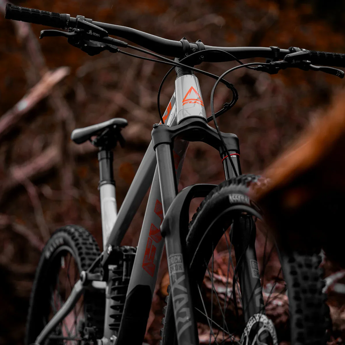 Fuji Auric 27.5 LT 1.5 - Jet Gray - Image 8