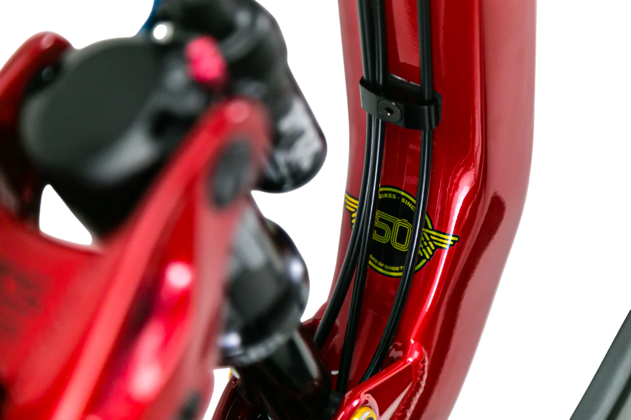 GT Bikes Force Comp 29 - Red - Image 7