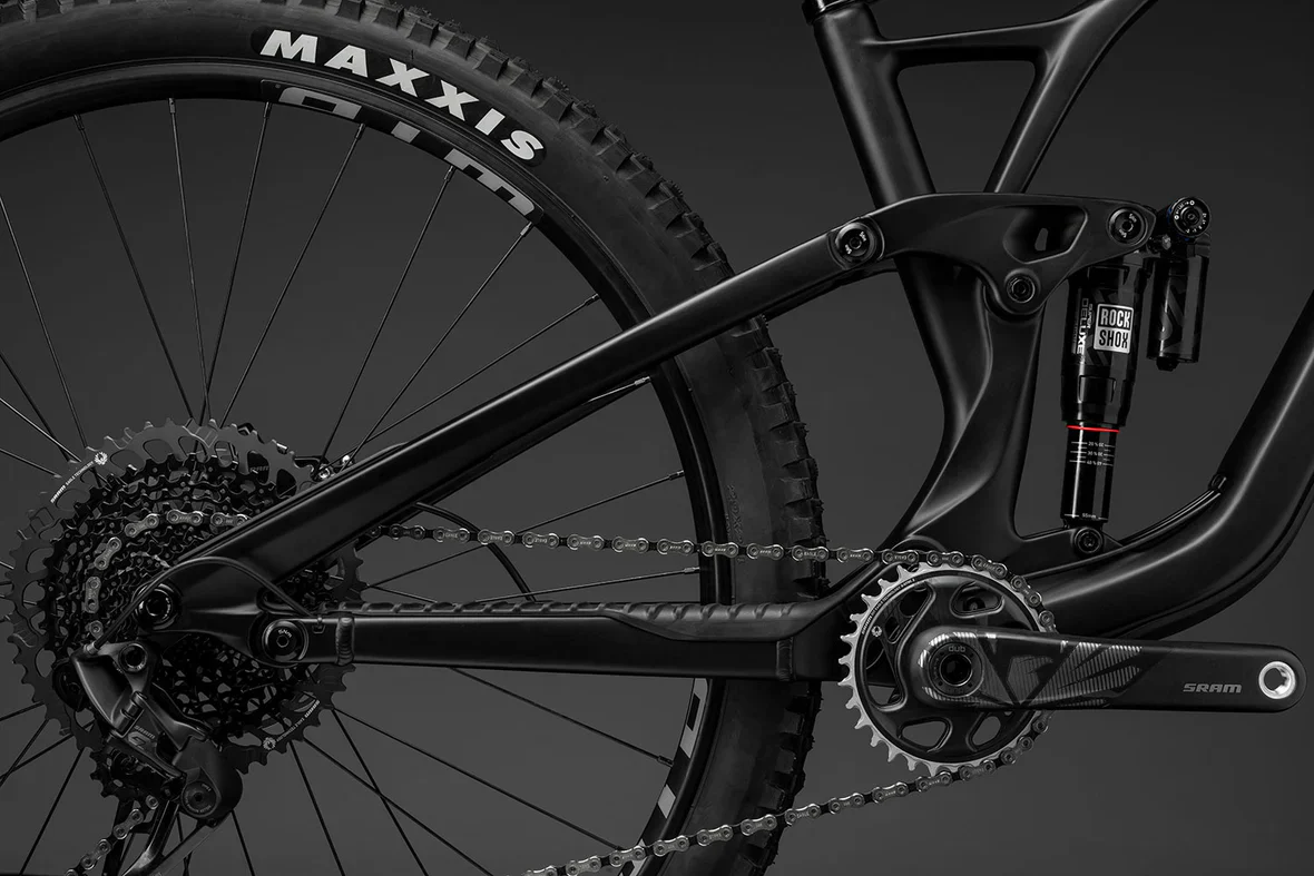 GT Bikes Sensor Comp 29 - Matt Black - 2024 - Image 4