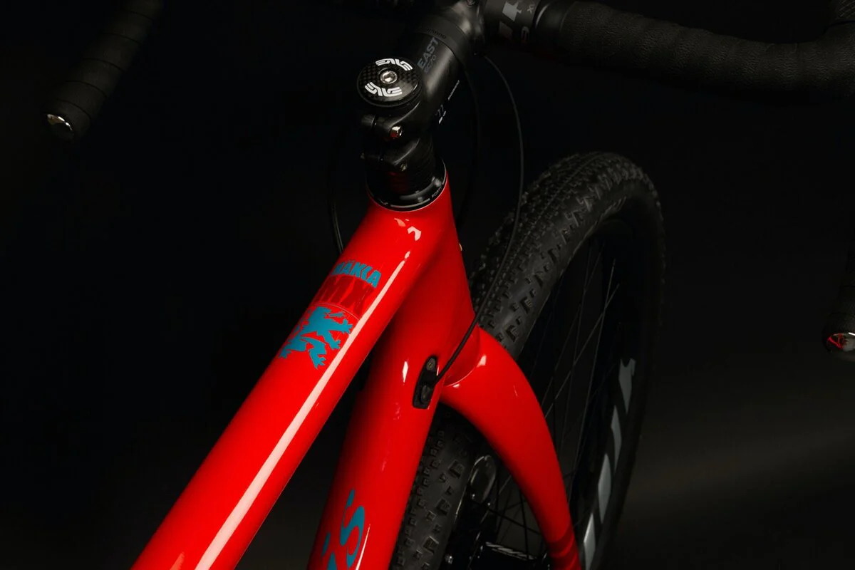 Ibis Hakka MX Ultegra Di2/D30 Carbon Road Bike - Red - 53cm - Demo 1 - Image 5