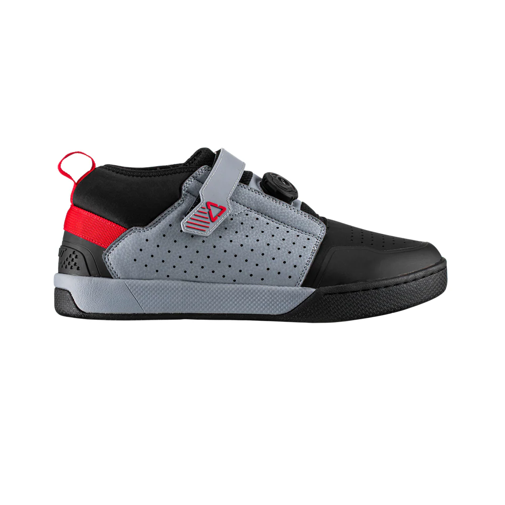 Leatt 4.0 Clipless Pro MTB Shoe - Titanium - 2023 - Image 2