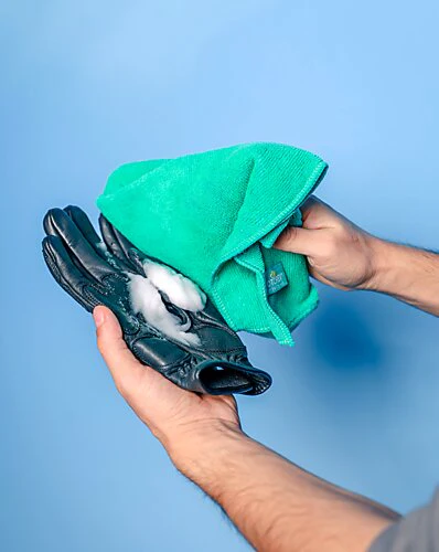 Motorex Helmet Care Active Foam - Image 5