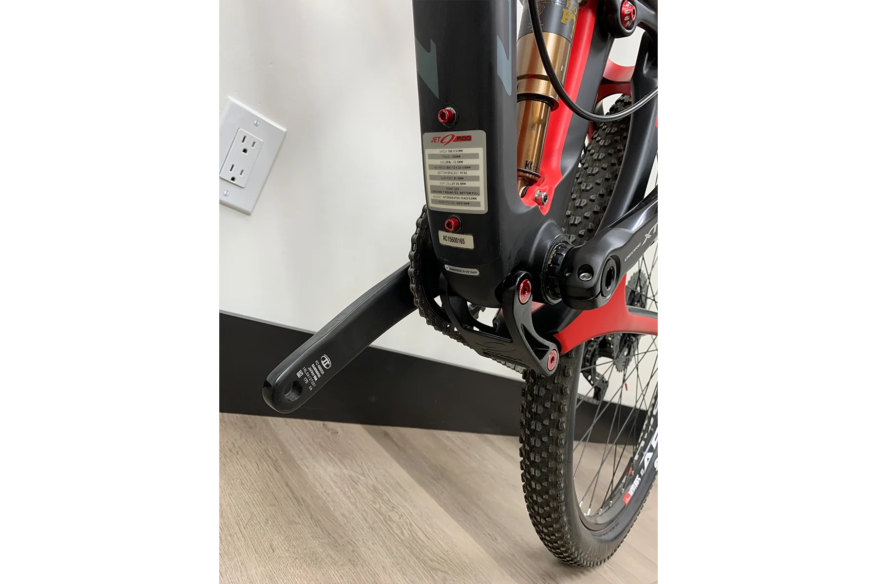 Niner Jet 9 RDO 27.5+ - 4-Star - XT - Carbon-Red - Demo1 - Image 3