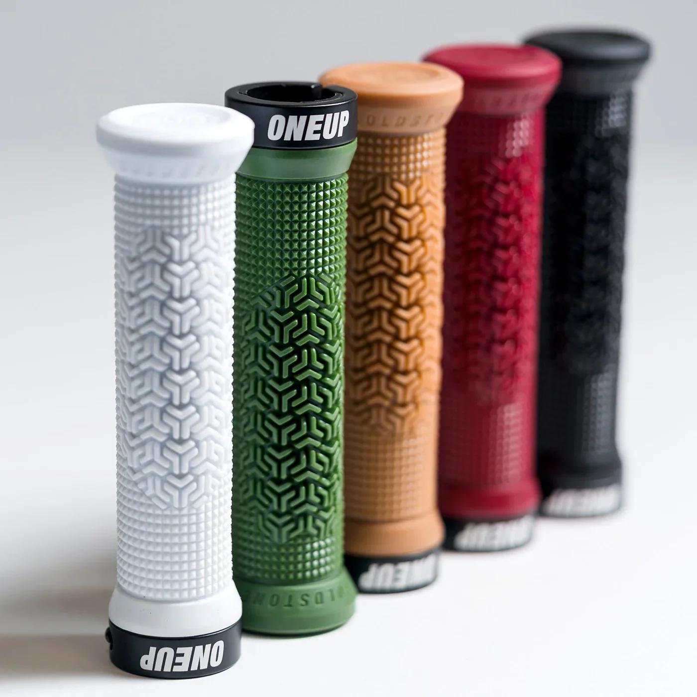 OneUp Jackson Goldstone Lock-On MTB Grips - Maroon - Image 5