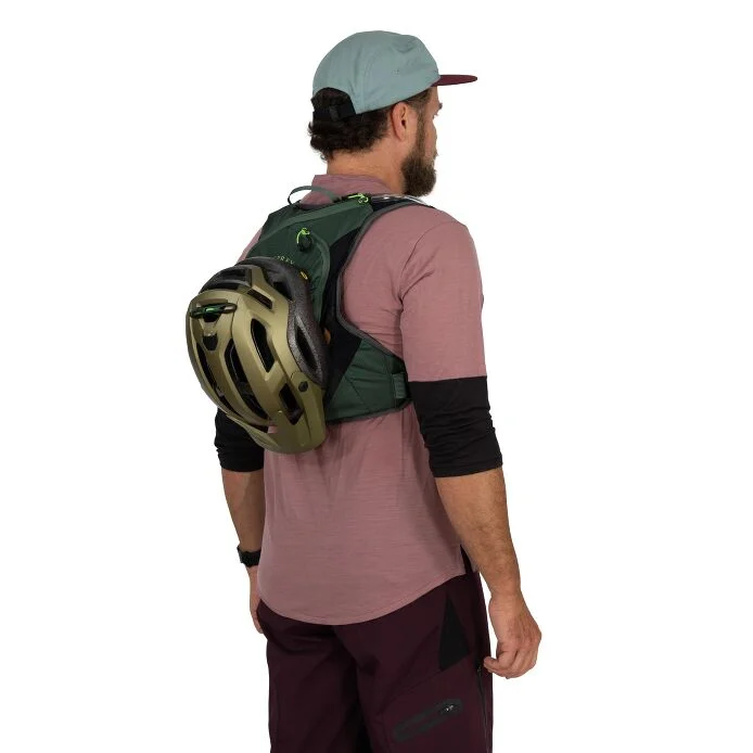 Osprey Escapist Velocity 6 Hydration Backpack - Black - Image 10