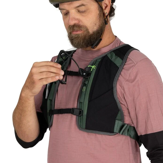 Osprey Escapist Velocity 6 Hydration Backpack - Black - Image 12