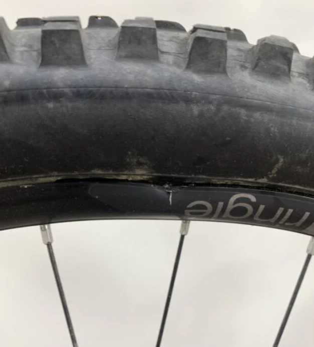Pivot Firebird 29 - XT Kit - Sandstorm - Medium - Demo 1 - Image 8