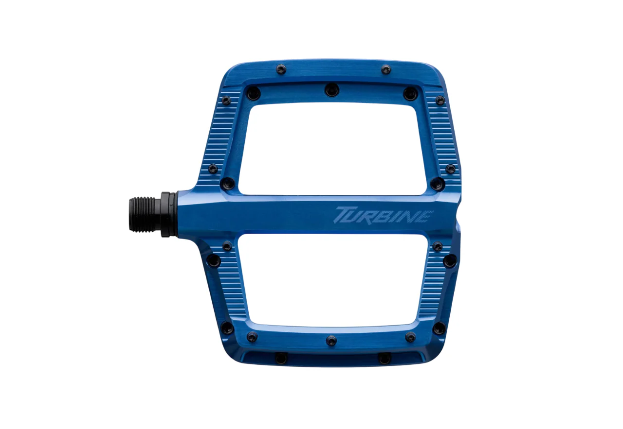 Race Face Turbine Flat Pedal - Blue - Image 4