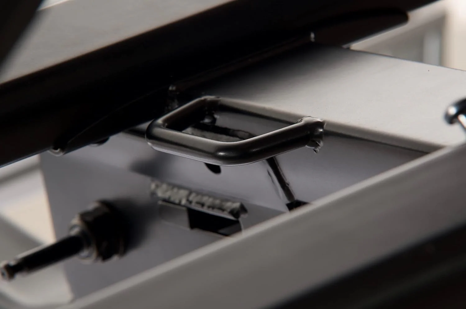 Rocky Mounts HighNoon FC Solo Hitch Mount Rack - Image 8