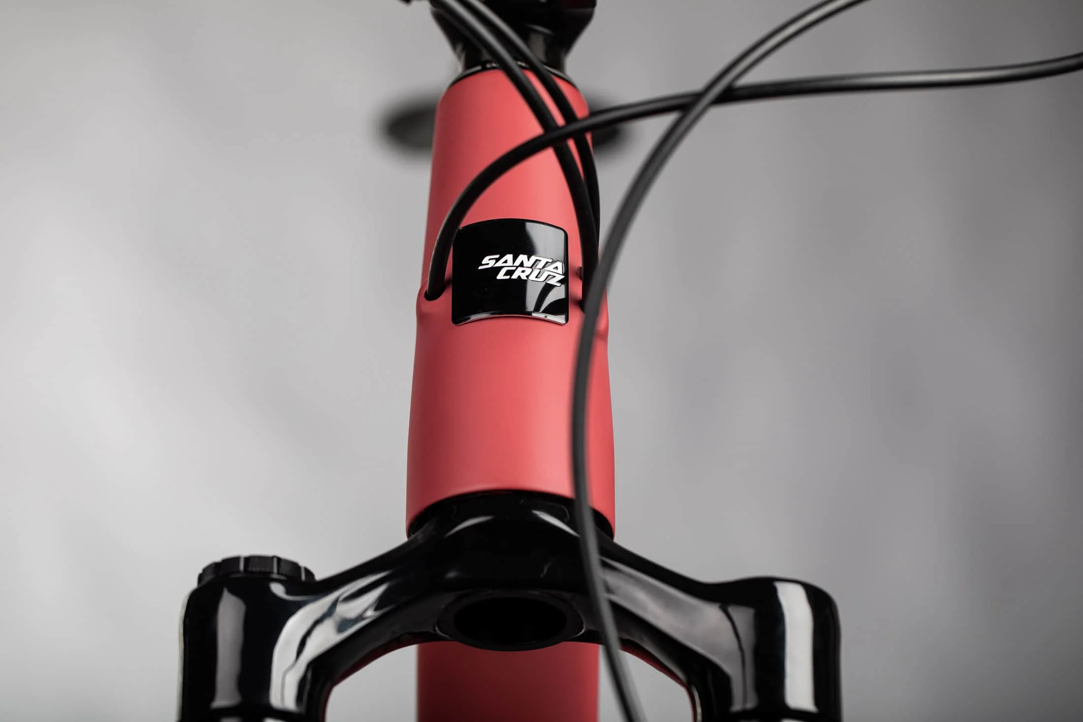 Santa Cruz 5010 Carbon 27.5 - XT - Raspberry Sorbet - Image 2