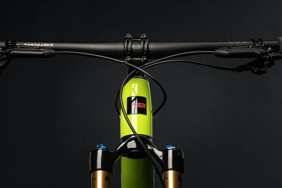 Santa Cruz Blur Carbon TR 29 - GX AXS Reserve - Gloss Spring Green - 2024 - Image 2