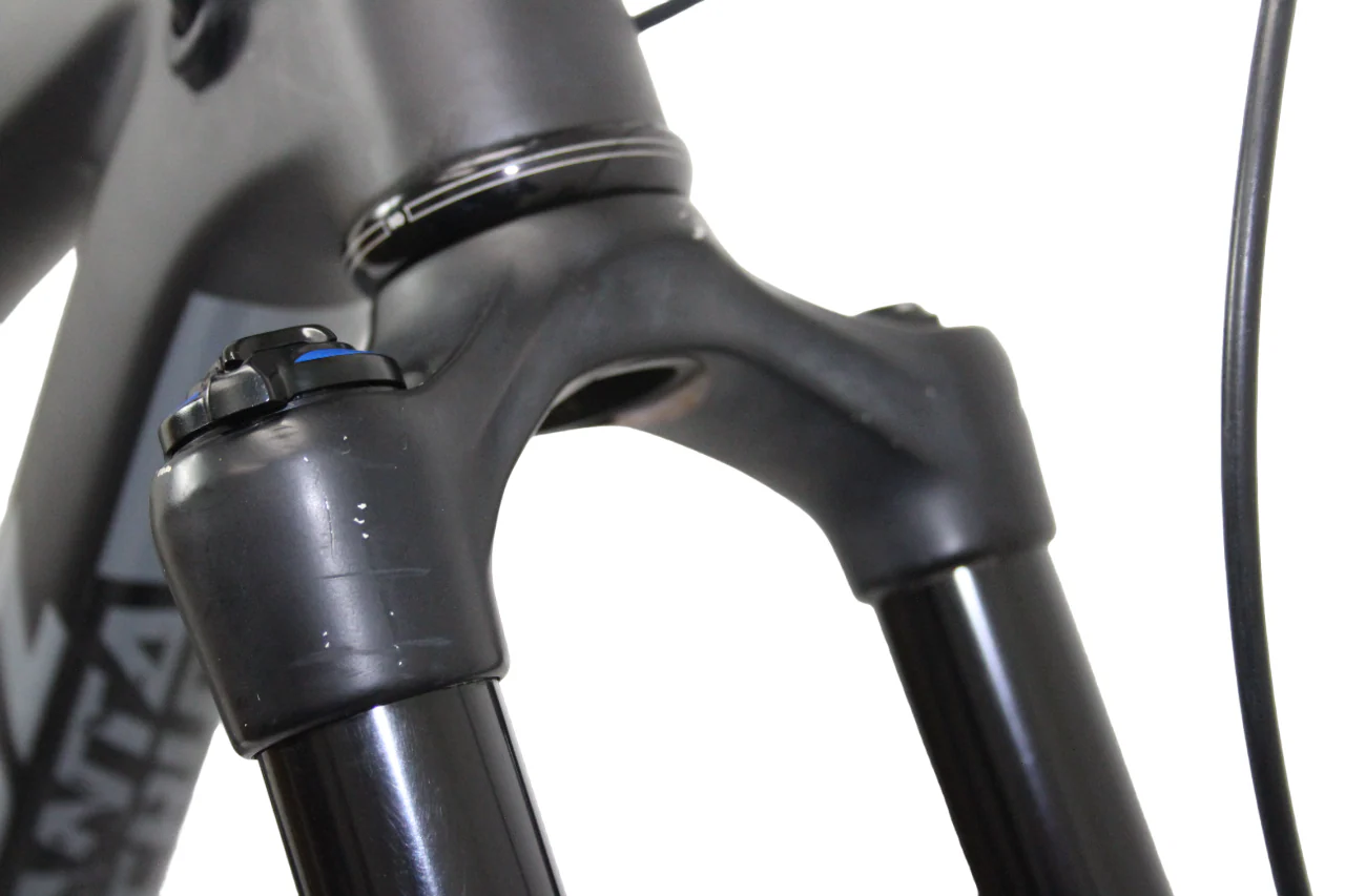 Santa Cruz Bronson 2 CC XX1/ENVE Kit - Black - Medium - Demo 1 - Image 13