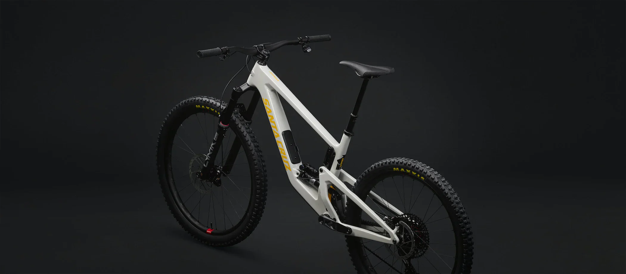 Santa Cruz Bronson Carbon 27.5 - S Kit - Gloss Chalk White - 2024 - Image 3