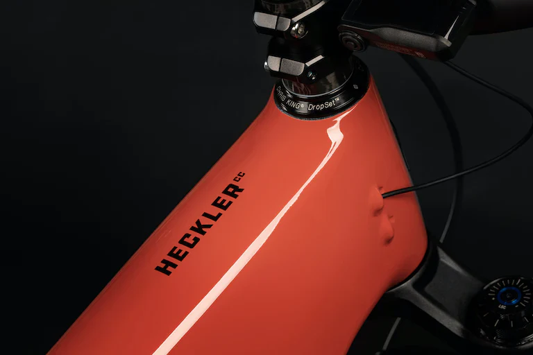 Santa Cruz Heckler Carbon 29 - R Kit - Gloss Heirloom Red - 2024 - Image 3