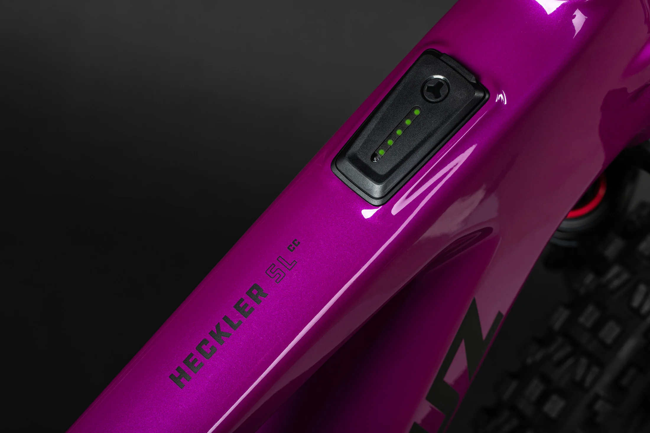 Santa Cruz Heckler SL Carbon MX - R Kit - Gloss Magenta - Image 4
