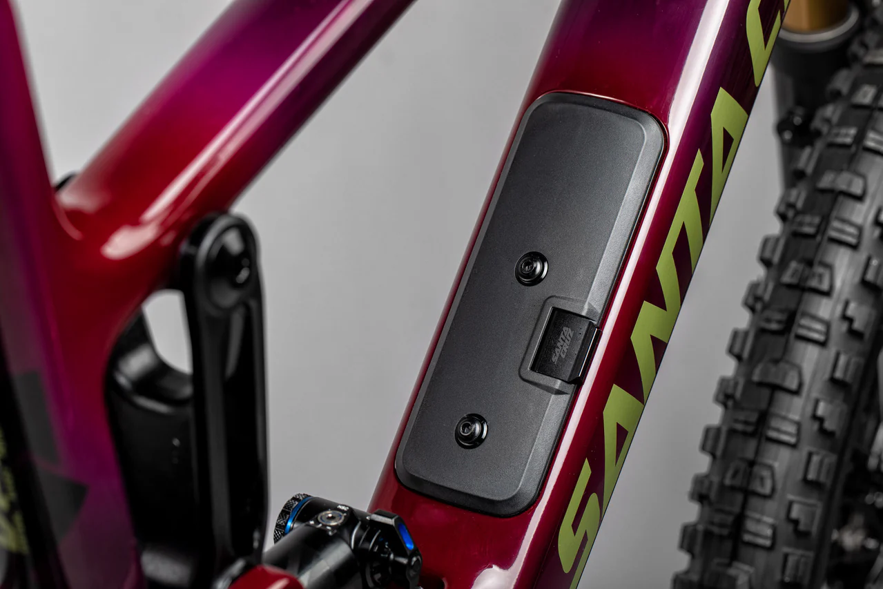 Santa Cruz Hightower Carbon 29 - S Kit - Purple - Image 4