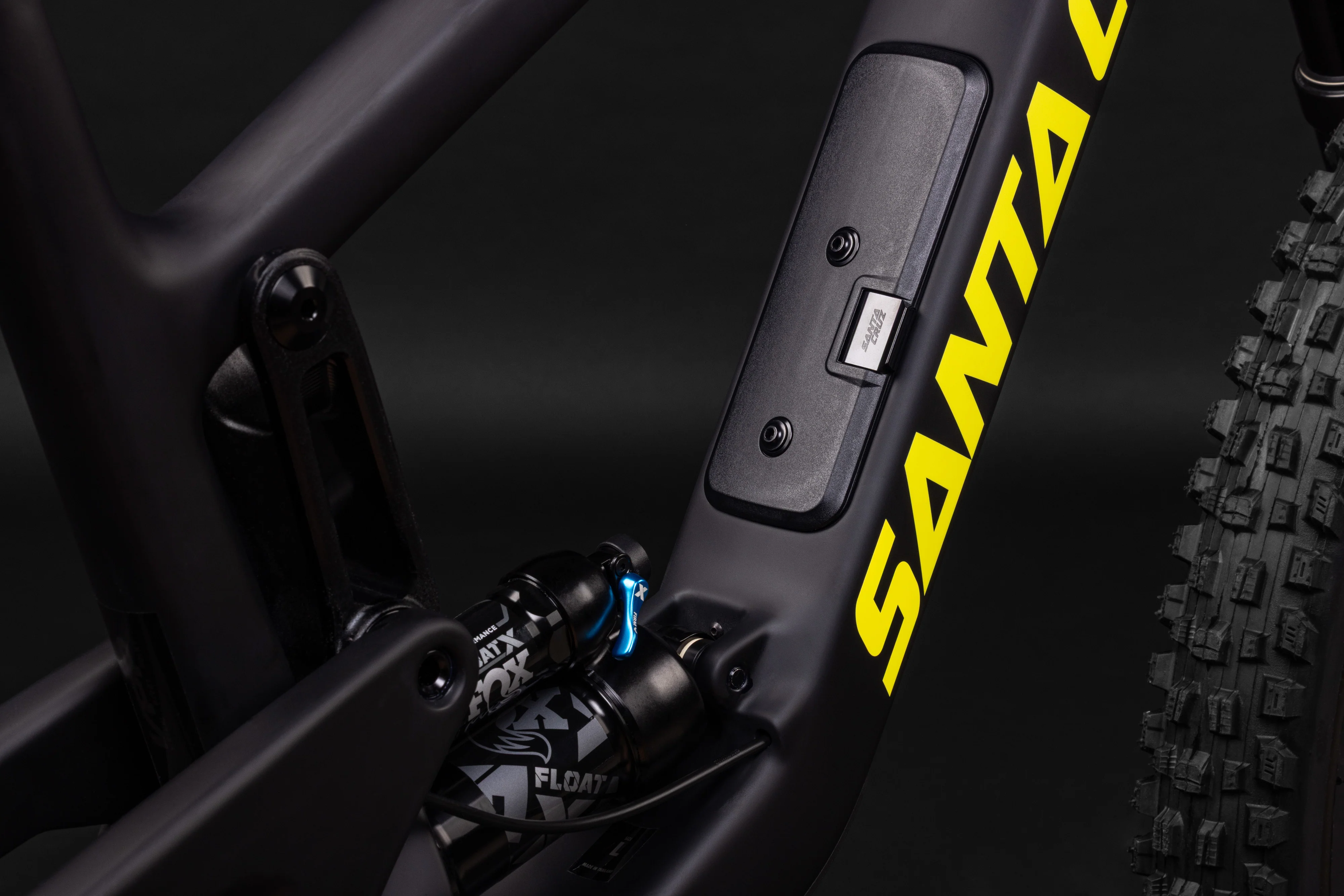Santa Cruz Nomad Carbon MX - 70 Kit - Matt Black - 2026 - Image 5
