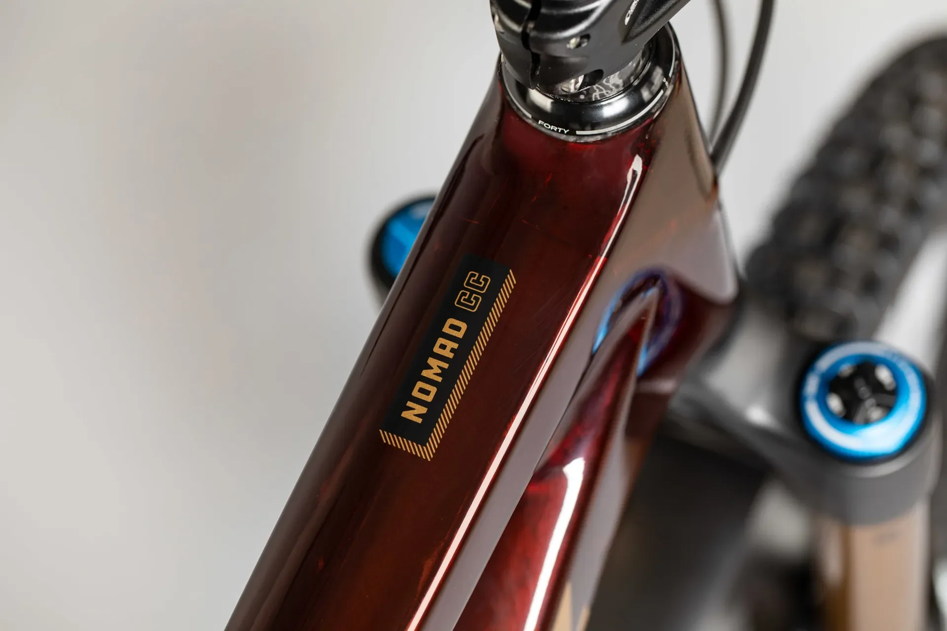 Santa Cruz Nomad CC 27.5 - S Kit - Oxblood - Image 4