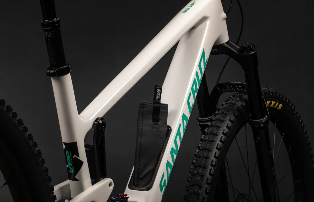 Santa Cruz Tallboy CC 29 - X0 AXS Reserve - Gloss White - Medium - Demo 1 - Image 3