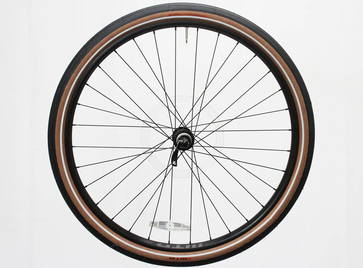 Shimano M4050 Disc on WTB ST i30 650b Rim w/WTB Venture Comp Tire - Rear - Image 2
