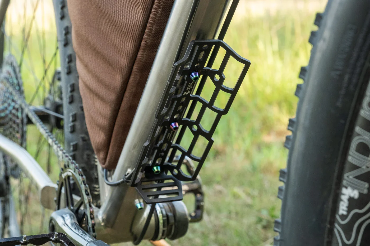 Wolf Tooth Components Morse Cargo Cage - Olive - Image 5
